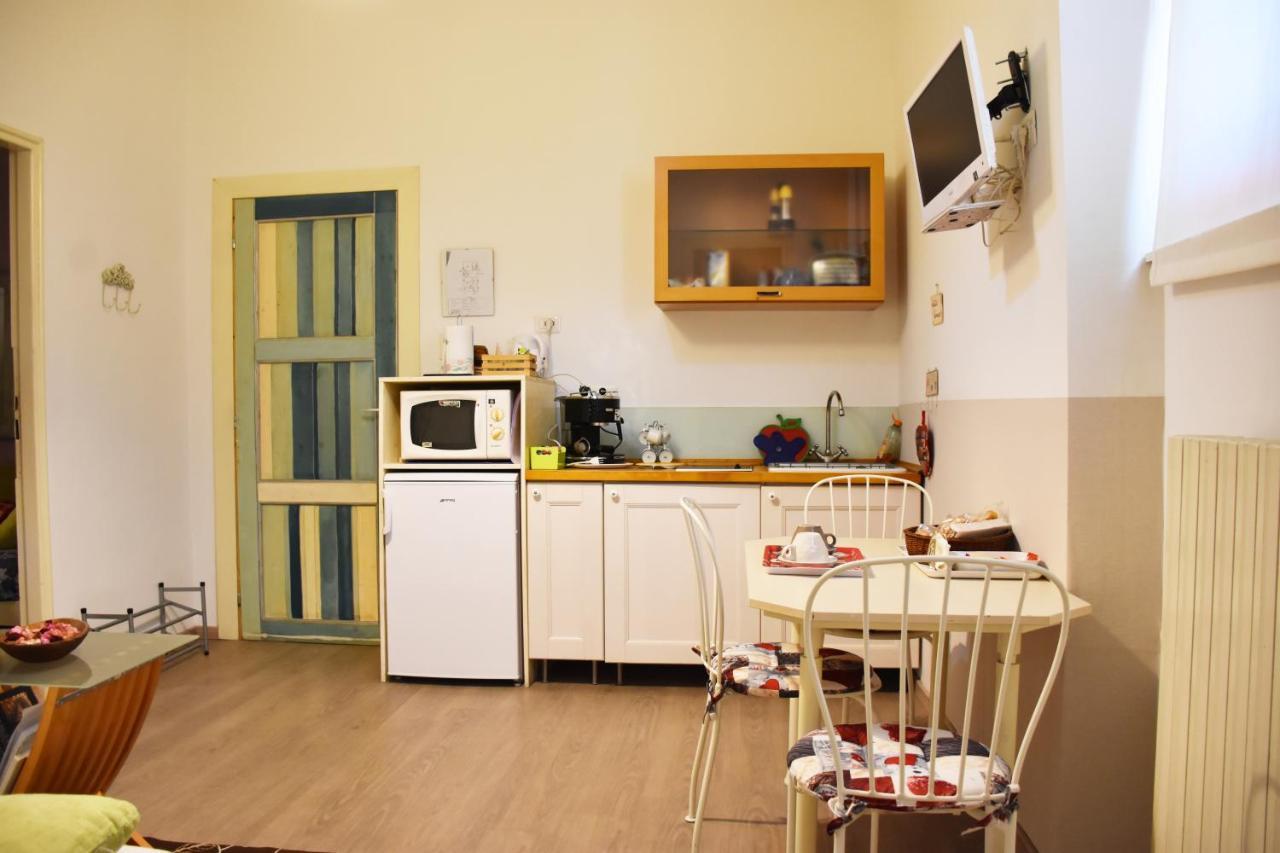 B&B Via Roma ベルナーテ・ティチーノ エクステリア 写真