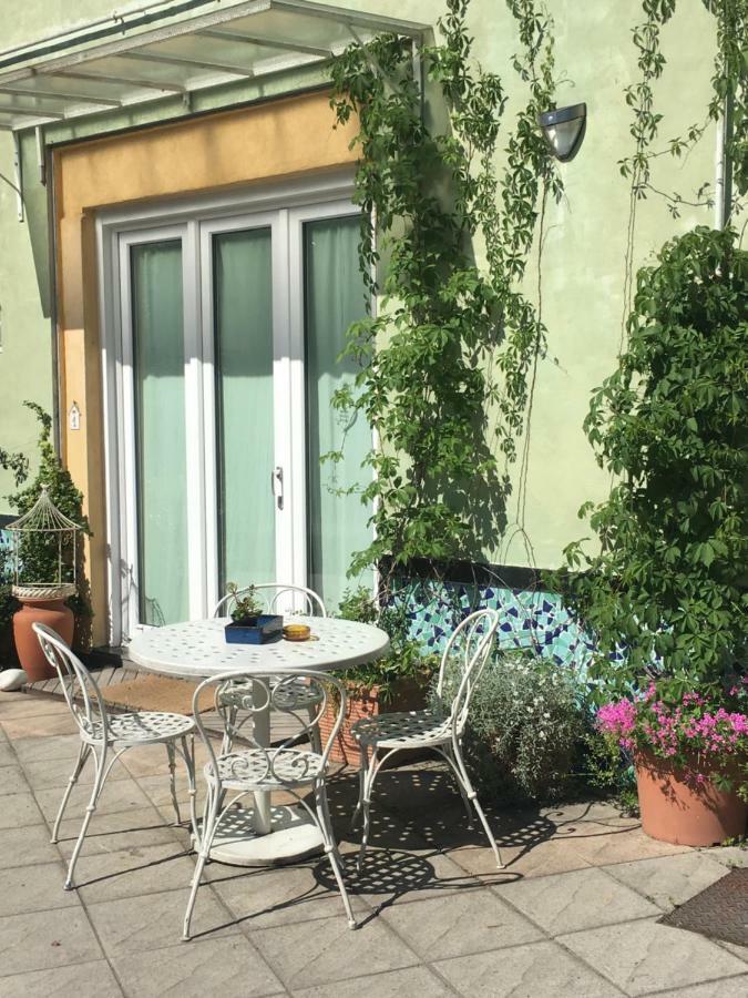B&B Via Roma ベルナーテ・ティチーノ エクステリア 写真